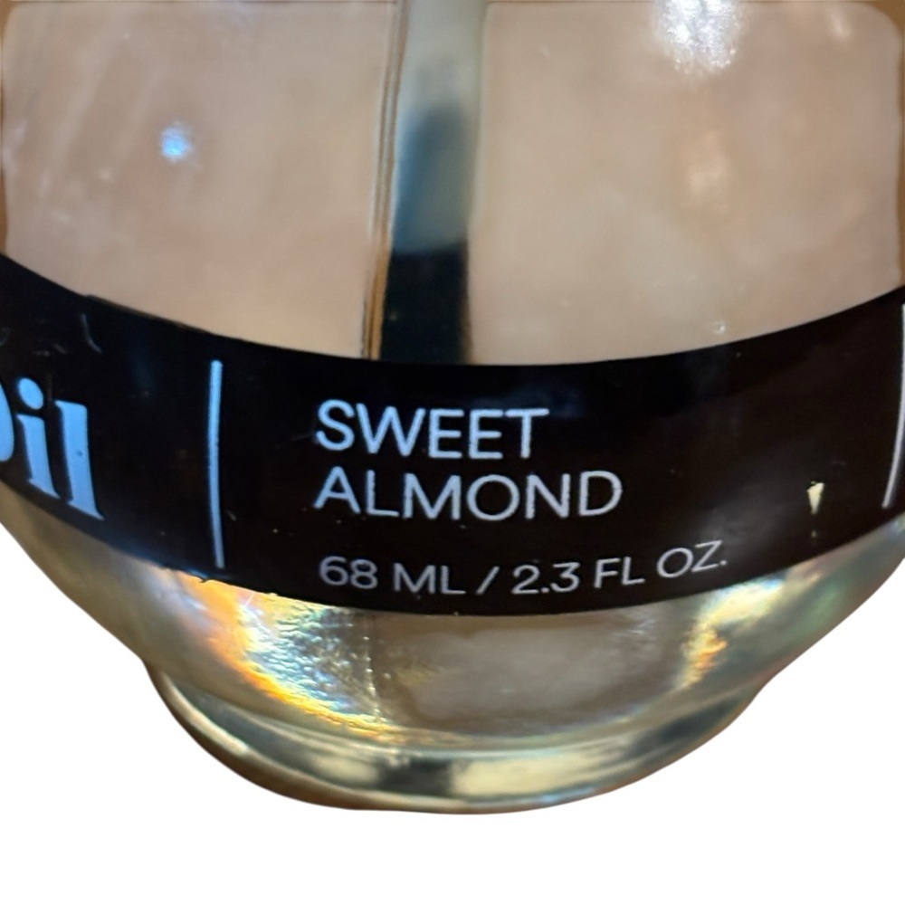 C CARE Sweet Almond Cuticle Oil 2.3oz Moisturizing Nail & Cuticle Repair - Picture 5 of 5